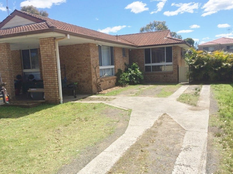 5 Allambee Crescent, Blue Haven NSW 2262