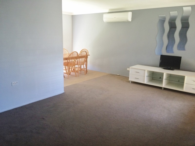 5 Allambee Crescent, Blue Haven NSW 2262