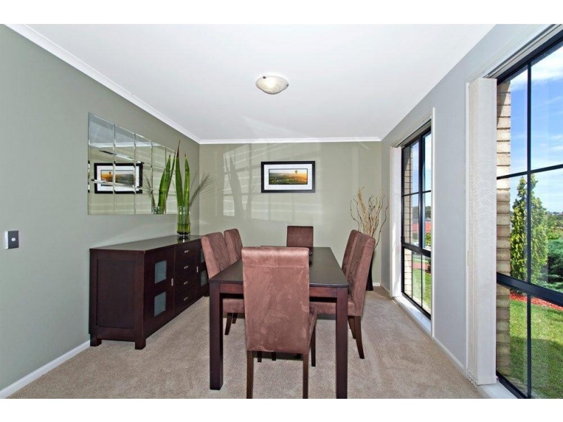 2 Barrington Drive, Woongarrah NSW 2259