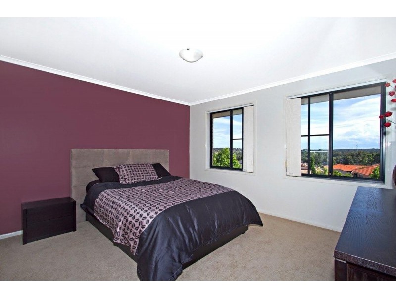 2 Barrington Drive, Woongarrah NSW 2259