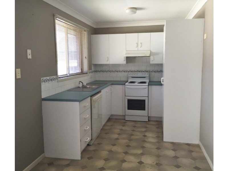 2/20 Bensley Close, Lake Haven NSW 2263