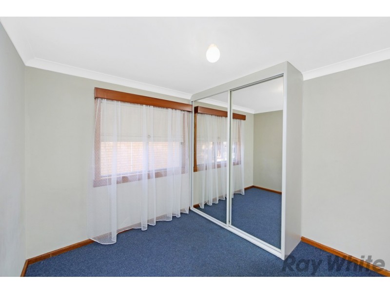 10 Famata Avenue, Blue Haven NSW 2262