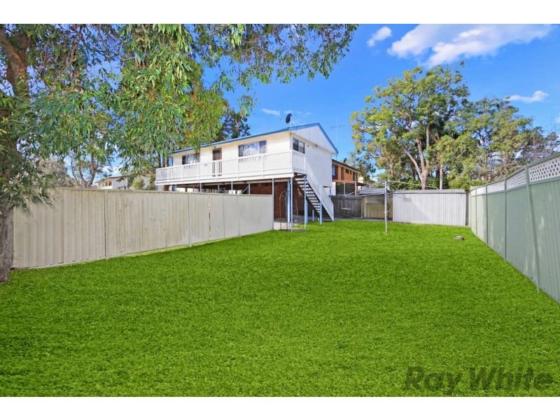 10 Famata Avenue, Blue Haven NSW 2262