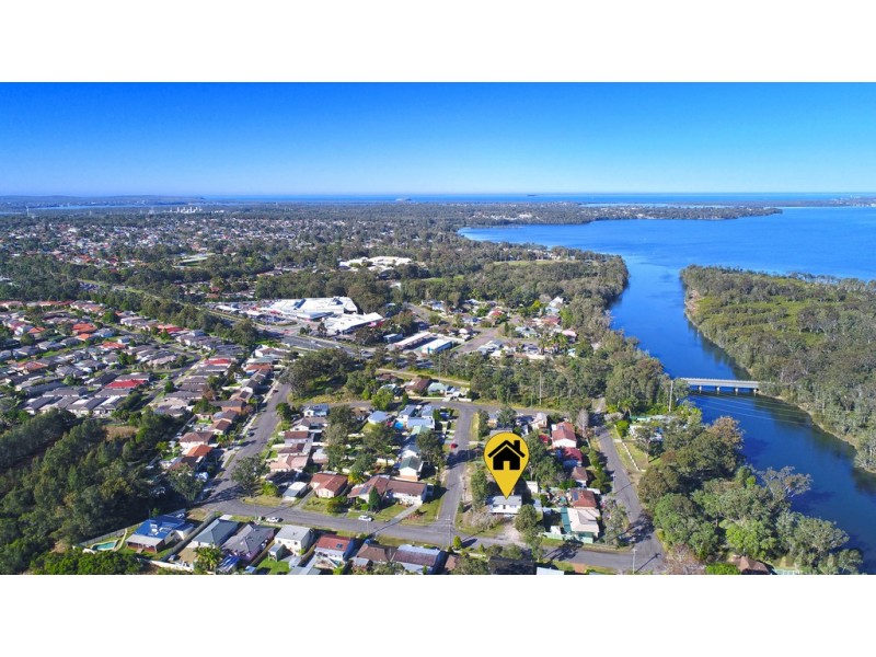 10 Famata Avenue, Blue Haven NSW 2262