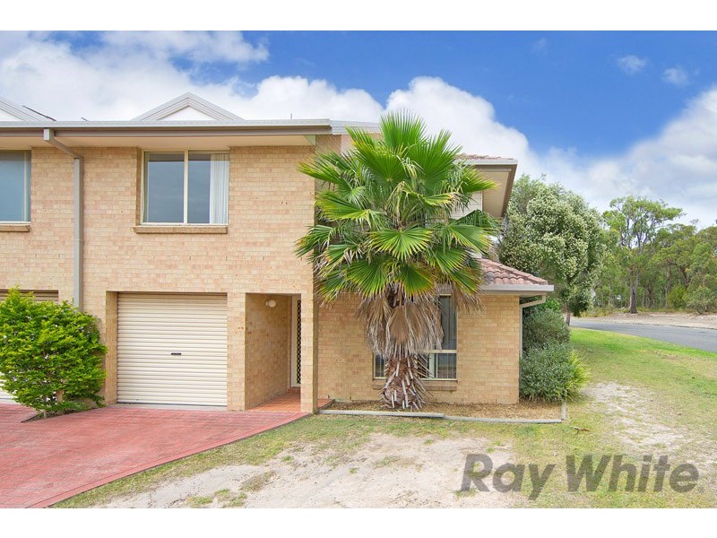 81 Gorokan Drive, Lake Haven NSW 2263