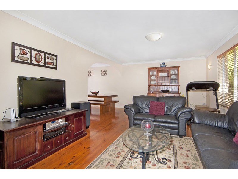 25 Grandview Parade, Gorokan NSW 2263