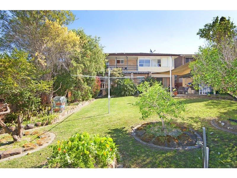 25 Grandview Parade, Gorokan NSW 2263