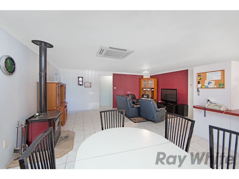 16 Keswick Drive, Lake Haven NSW 2263