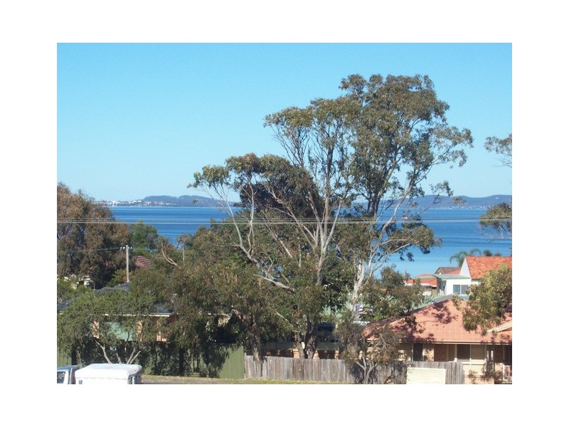 3a/84 Wallarah Road, Gorokan NSW 2263