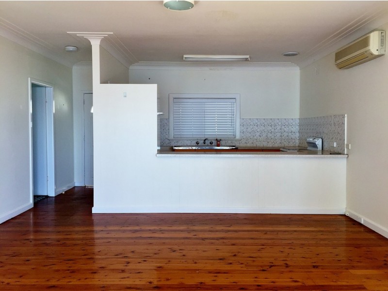 62 Main Road, Toukley NSW 2263