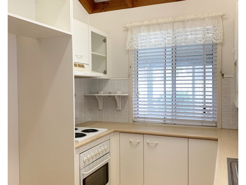 64 Ocean View Road, Gorokan NSW 2263