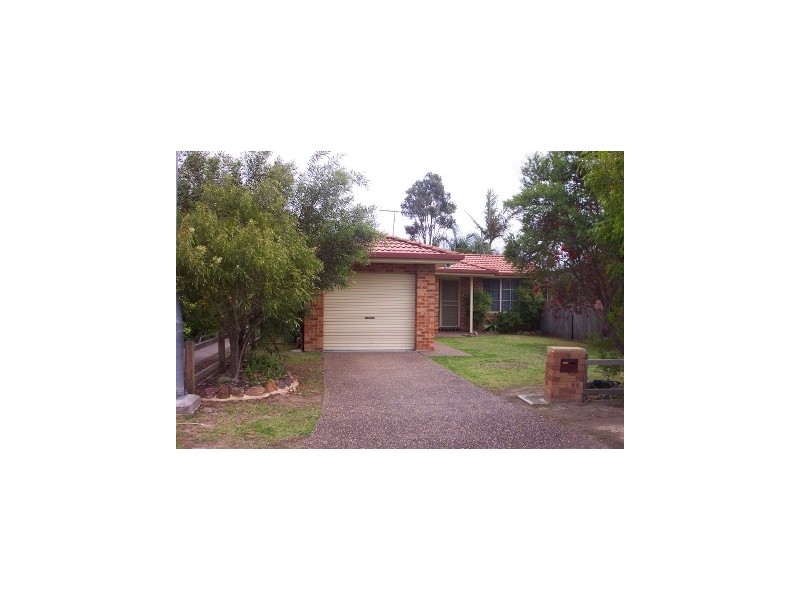 4 Keera Close, Blue Haven NSW 2262