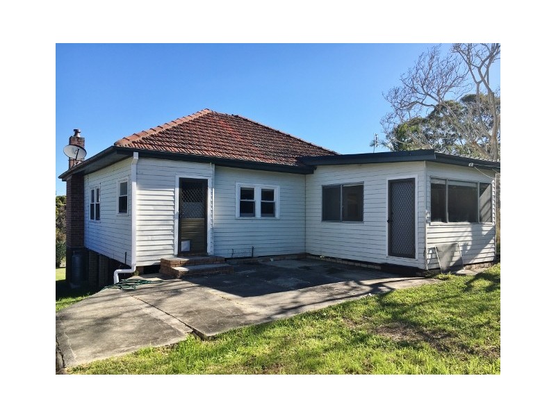 2a Koradji Avenue, Lake Munmorah NSW 2259