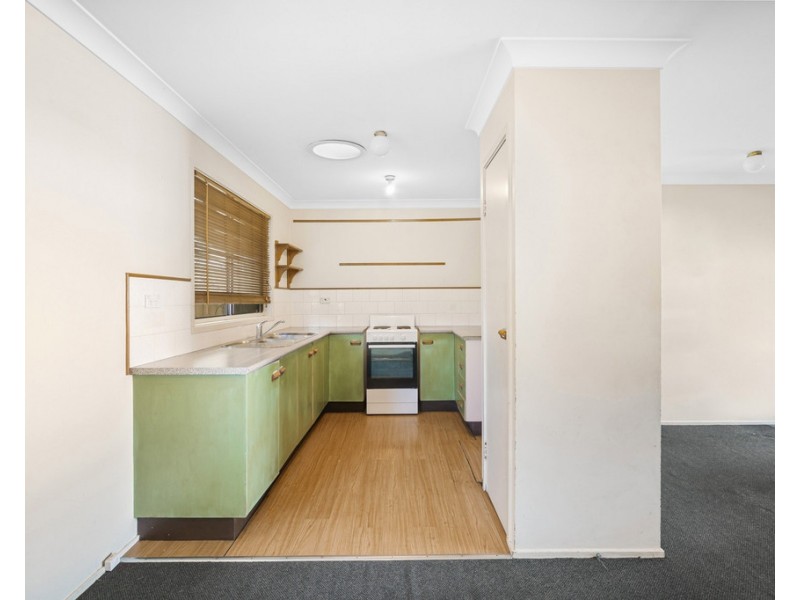 14 Laelana Avenue, Budgewoi NSW 2262