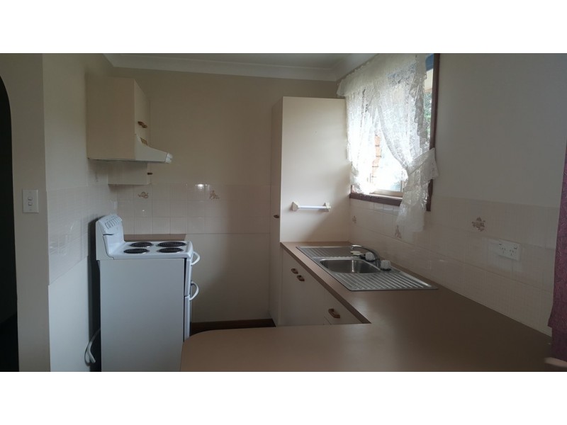 5/10-12 Lake Street, Budgewoi NSW 2262