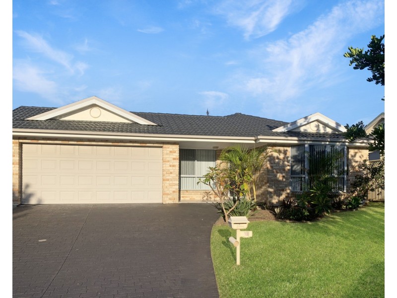 13 Landhaven Avenue, Blue Haven NSW 2262