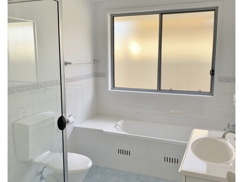 13 Landhaven Avenue, Blue Haven NSW 2262