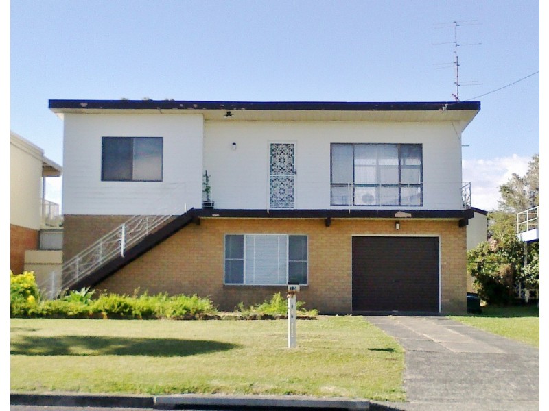 15 Marks Road, Gorokan NSW 2263