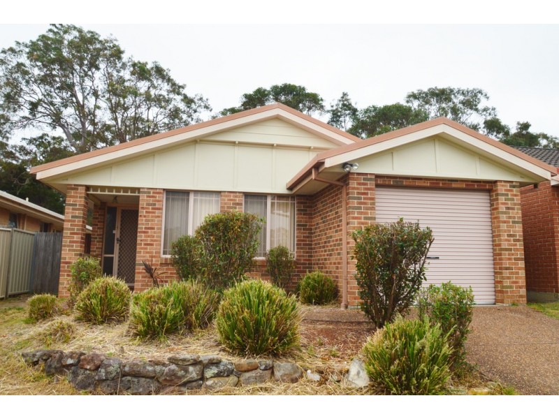 10 Nelmes Road, Blue Haven NSW 2262