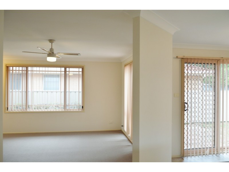 10 Nelmes Road, Blue Haven NSW 2262