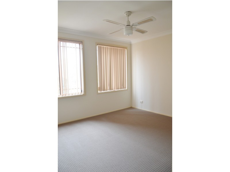 10 Nelmes Road, Blue Haven NSW 2262