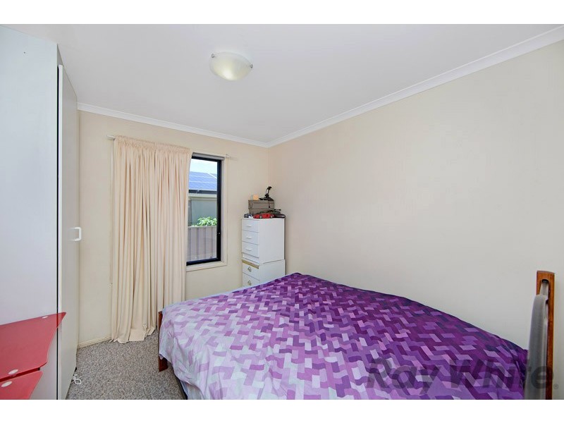 18 Winchester Drive, Lake Munmorah NSW 2259