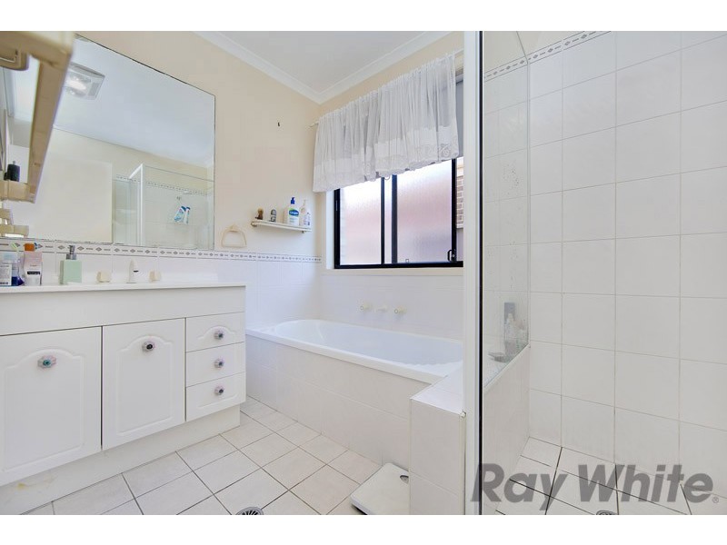 18 Winchester Drive, Lake Munmorah NSW 2259