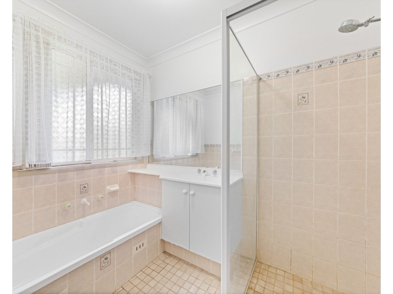 6 Nymboida Court, Blue Haven NSW 2262