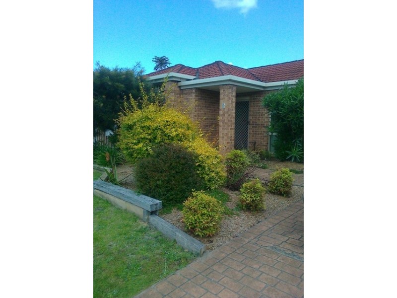 6 Timbara Crescent, Blue Haven NSW 2262