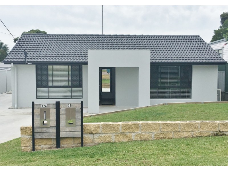 32 Tingira Street, Charmhaven NSW 2263