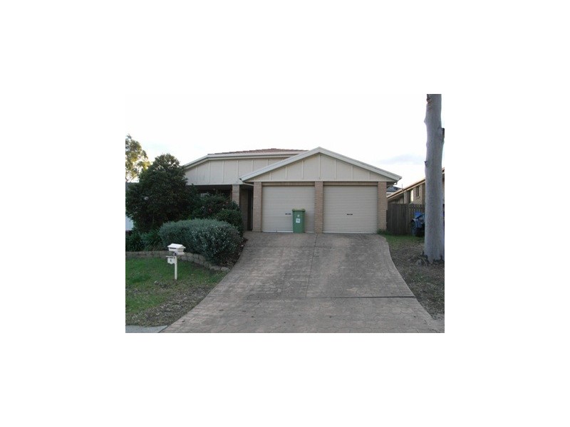 4 Waugh Close, Blue Haven NSW 2262