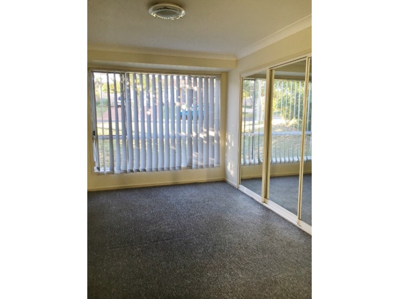 35 Whiteswan Avenue, Blue Haven NSW 2262