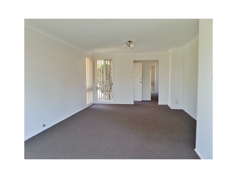 18 Wongala Avenue, Blue Haven NSW 2262