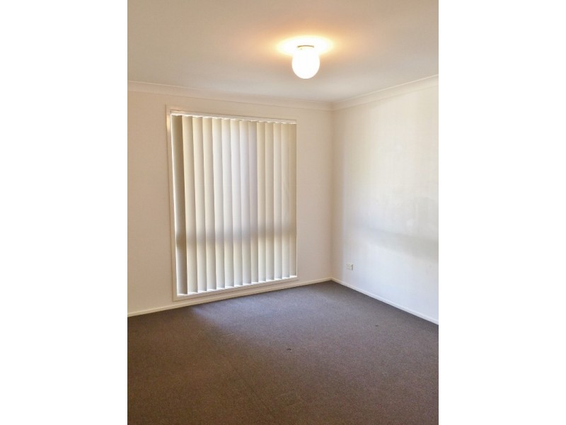 18 Wongala Avenue, Blue Haven NSW 2262