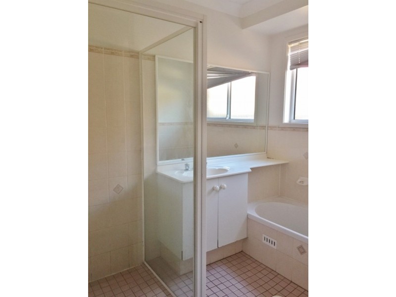 18 Wongala Avenue, Blue Haven NSW 2262