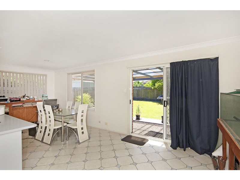 4 Wren Place, Hamlyn Terrace NSW 2259