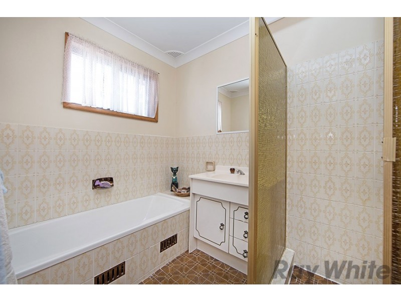 3/16 Heador St, Toukley NSW 2263