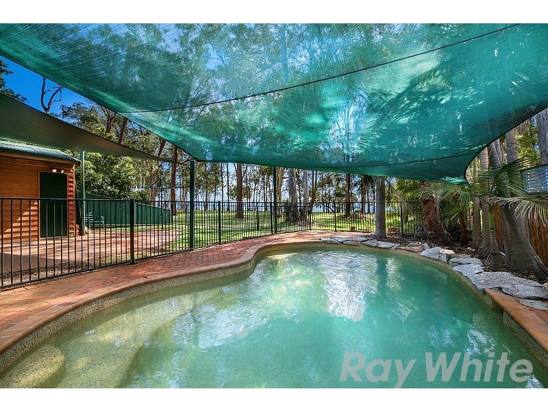 13 Lakeshore Avenue, Chain Valley Bay NSW 2259