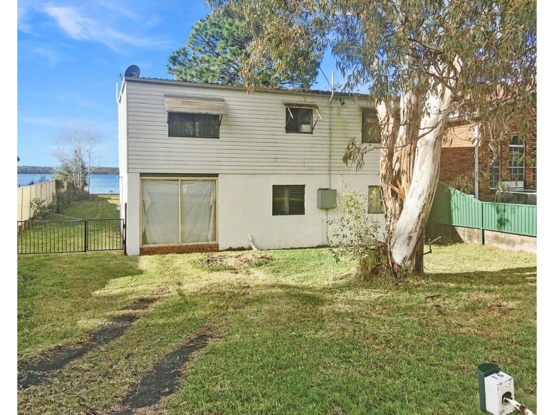 15 Panorama Avenue, Charmhaven NSW 2263