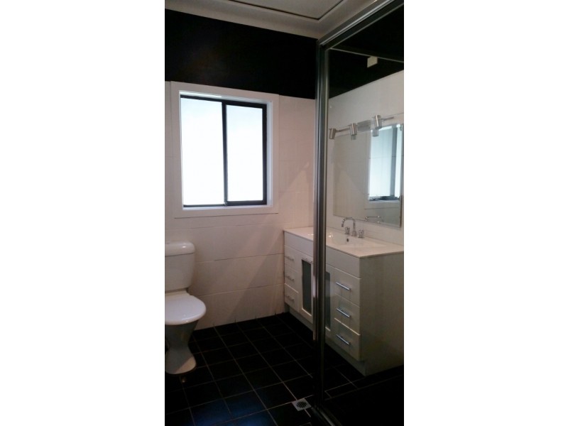 11 Charmhaven Avenue, Charmhaven NSW 2263