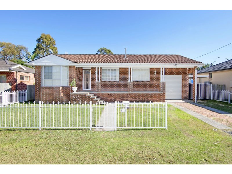 110 Westbrook Parade, Gorokan NSW 2263