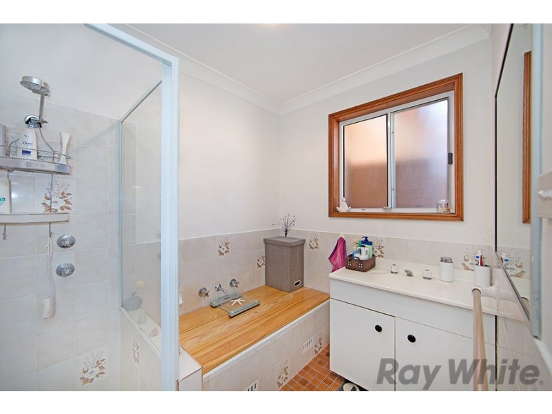 37 Gilbert Avenue, Gorokan NSW 2263