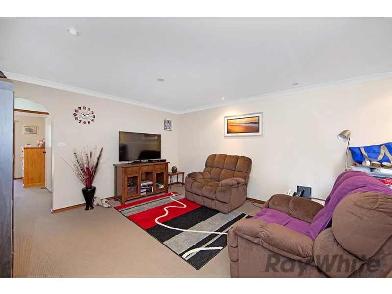 37 Gilbert Avenue, Gorokan NSW 2263