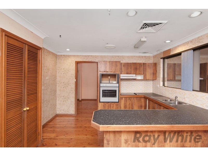 8 Craigie Avenue, Kanwal NSW 2259