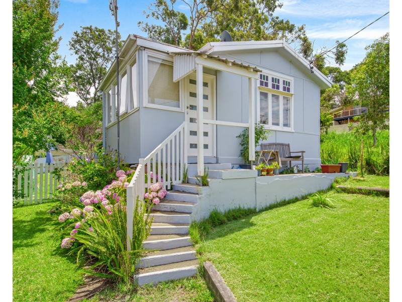 46 Vena Avenue, Gorokan NSW 2263