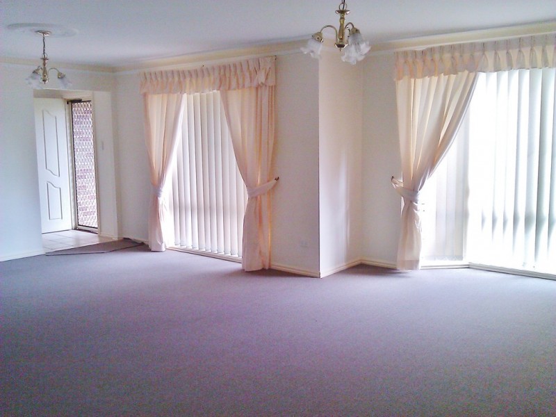 52 Christopher Crescent, Lake Haven NSW 2263