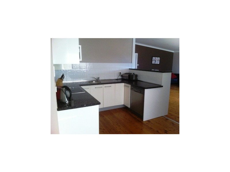 4 Edith Street, Gorokan NSW 2263