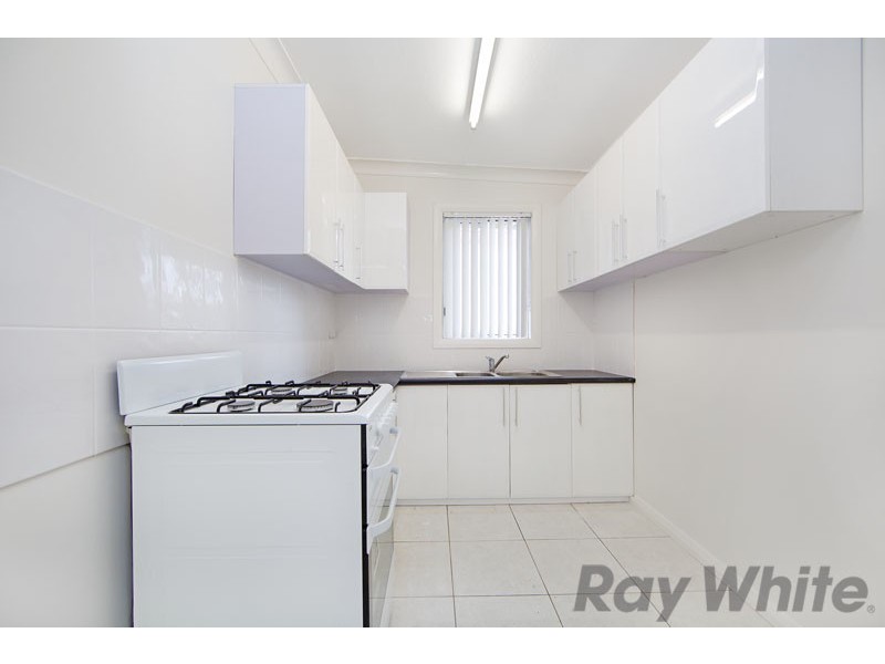 4 Blackford Avenue, Kanwal NSW 2259