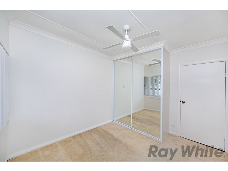 4 Blackford Avenue, Kanwal NSW 2259