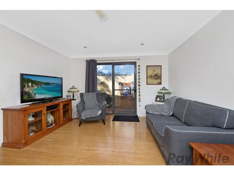 18 Delavia Drive, Lake Munmorah NSW 2259